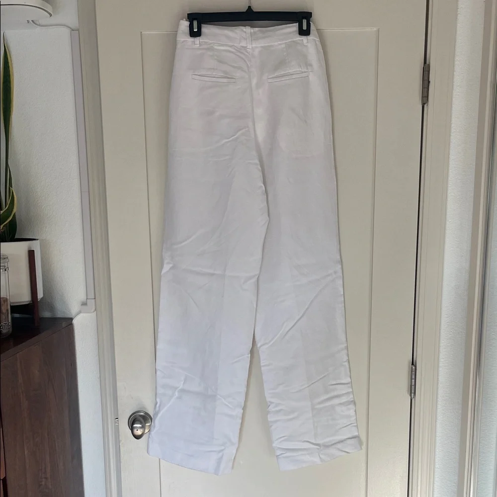Aritzia Effortless pants in white linen